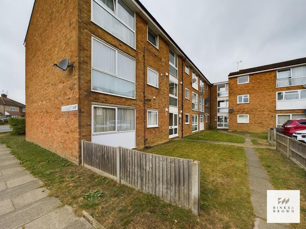 2 bed flat for sale in Coronation Court, Coronation Avenue, East Tilbury, Essex RM18, £150,000