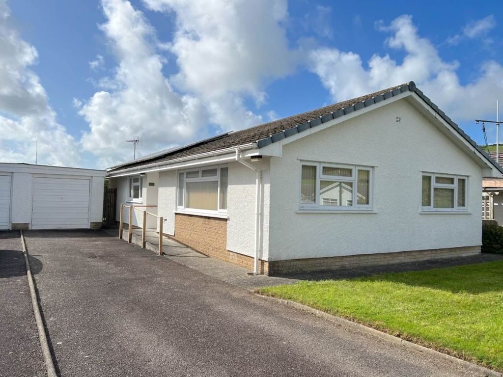 3 bed semi-detached bungalow for sale in Ger Y Llan, Penrhyncoch, Aberystwyth SY23, £295,000