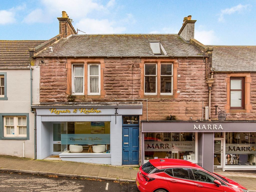 1 bed flat for sale in King Street, Crieff PH7, £68,000