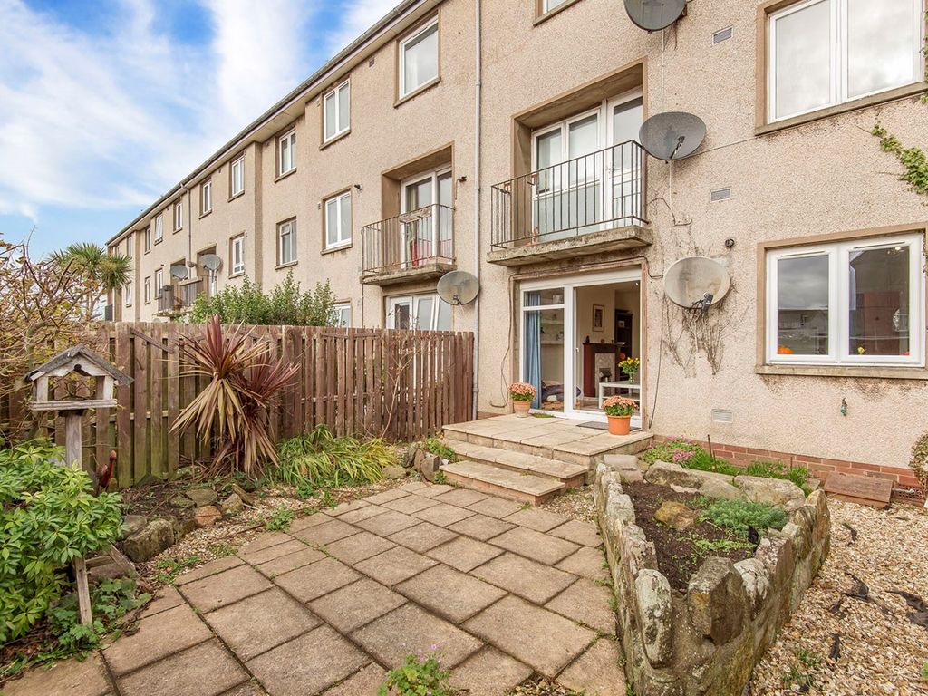 2 bed flat for sale in Sandy Herd Court, St Andrews KY16, £225,000