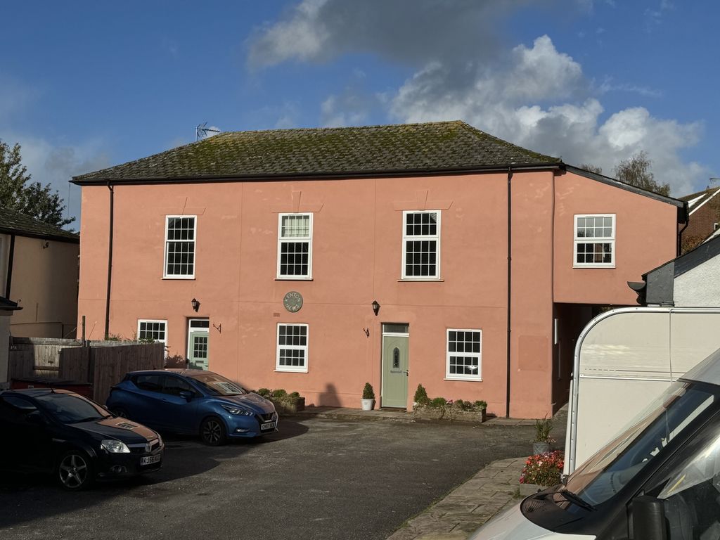2 bed semi-detached house to rent in Kenton Mews, Kenton, Exeter EX6, £950 pcm