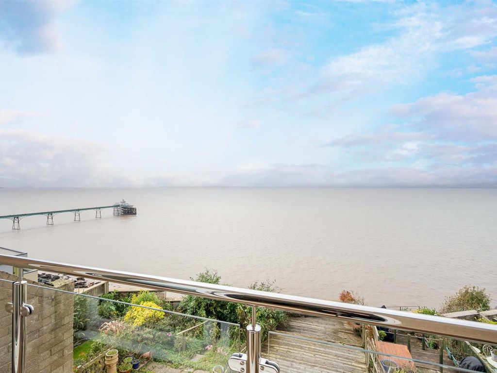4 bed town house for sale in Wellington Terrace, Clevedon BS21, £550,000