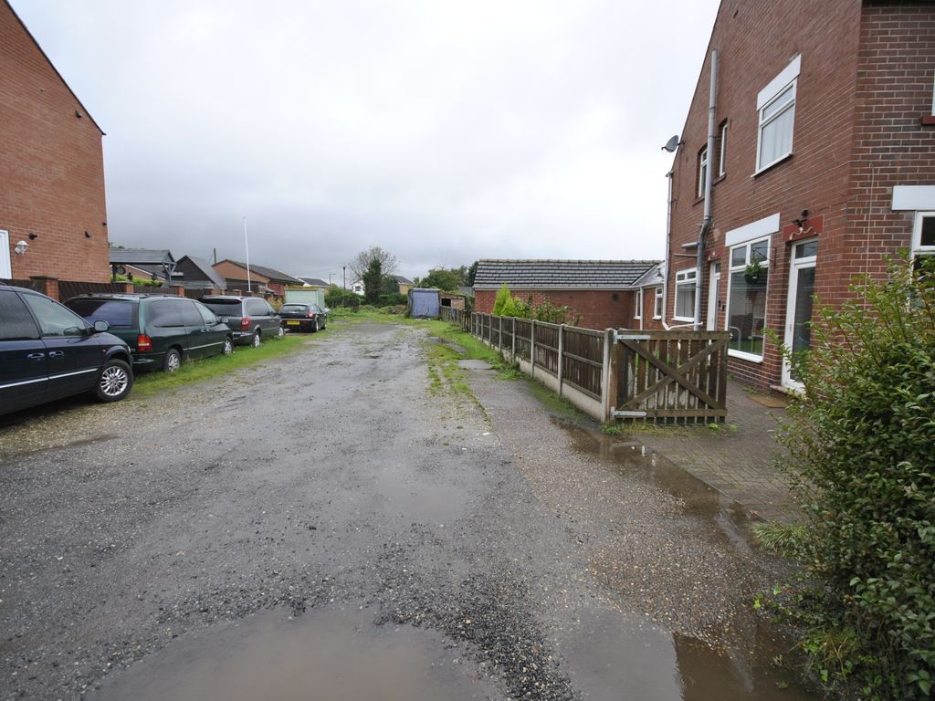 Land for sale in Tickhill Road, Balby, Doncaster DN4, £280,000