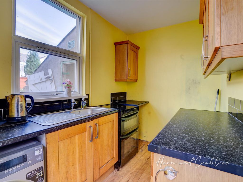 4 bed terraced house for sale in Machen Place, Cardiff CF11, £320,000