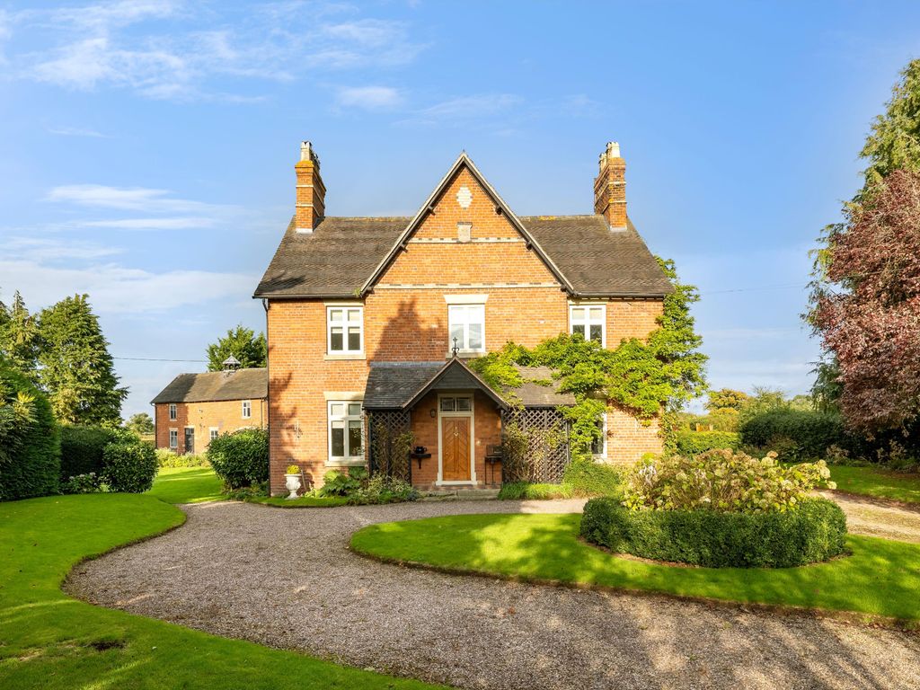 5 bed detached house for sale in Fitz, Bomere Heath, Shrewsbury, Shropshire SY4, £950,000