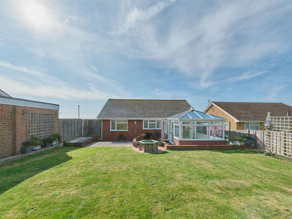 2 bed detached bungalow for sale in Hurdis Road, Bishopstone, Seaford BN25, £400,000