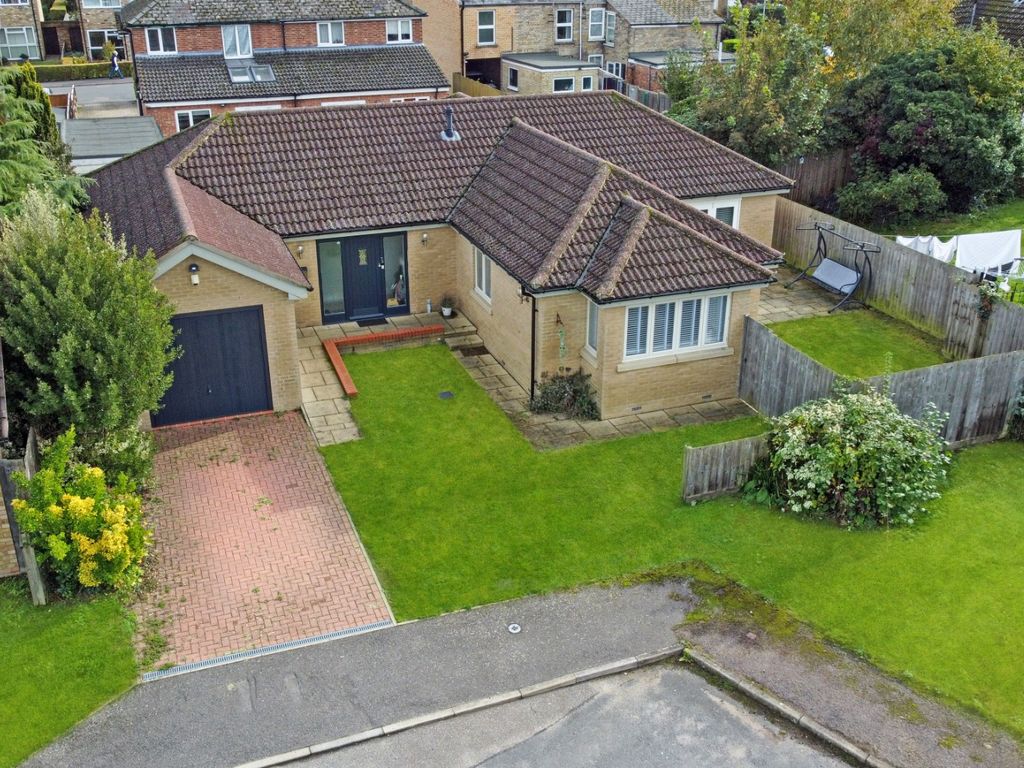 3 bed detached bungalow for sale in Camps Close, Waterbeach, Cambridge CB25, £535,000