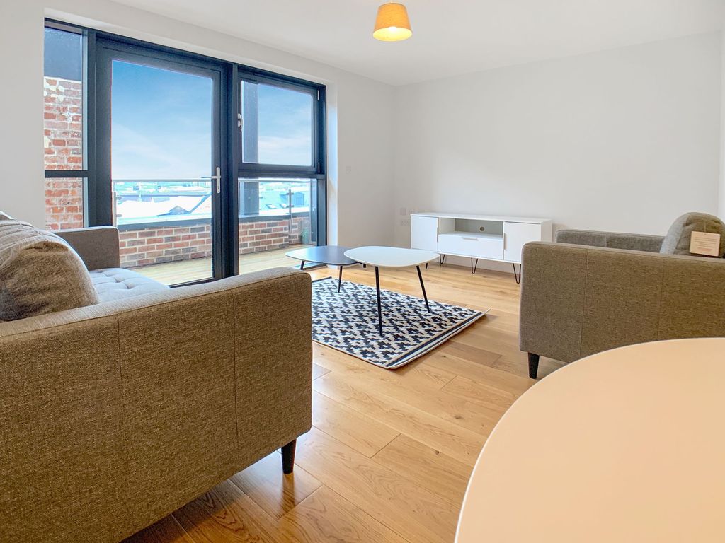 3 bed penthouse to rent in Block D, Victoria Riverside, Leeds City Centre LS10, £1,650 pcm