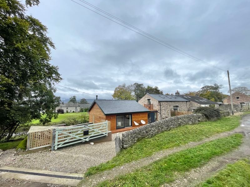 3 bed barn conversion for sale in Soulby, Kirkby Stephen CA17, £600,000
