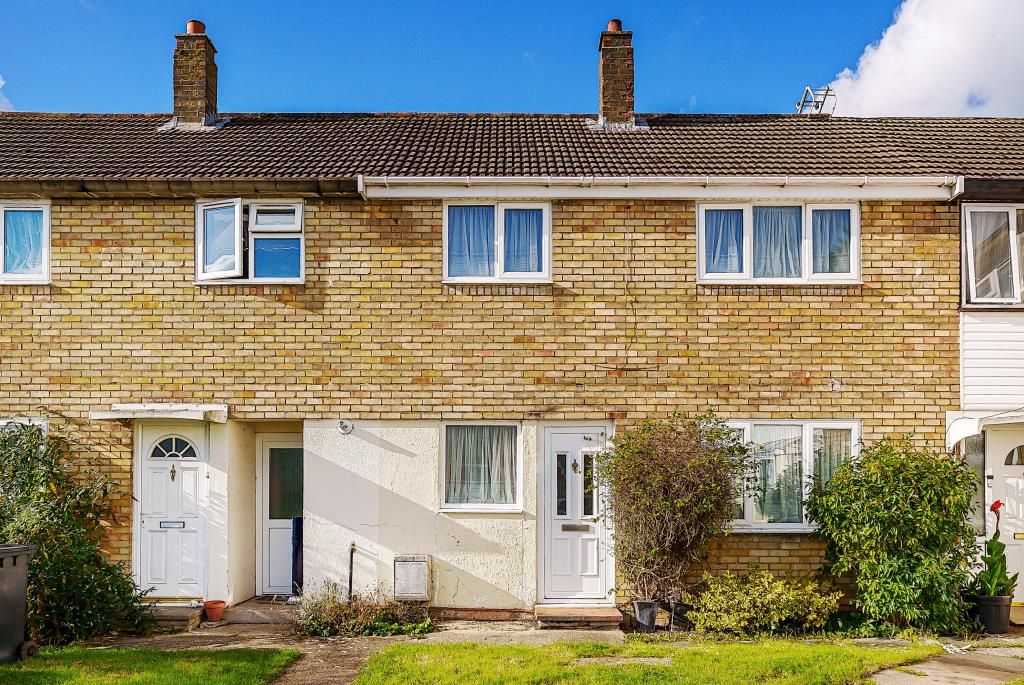 3 bed terraced house for sale in Potters Bar, Hertfordshire EN6, £425,000