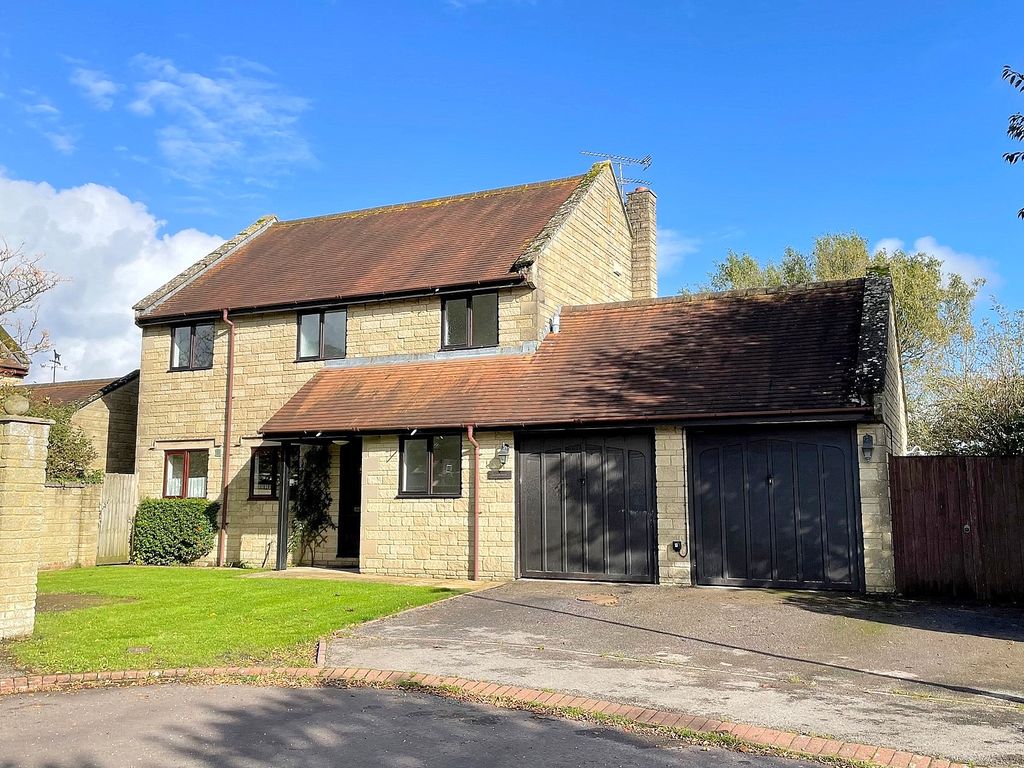 4 bed detached house for sale in Zeals, Warminster, Wiltshire BA12, £485,000