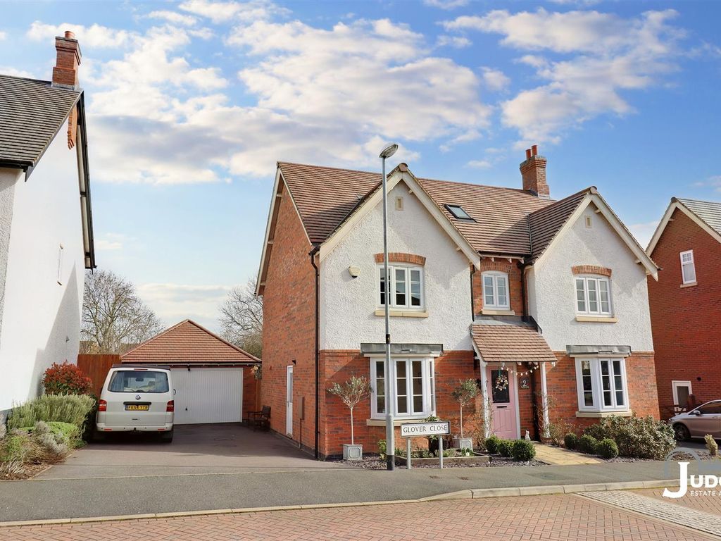 5 bed detached house for sale in Glover Close, Anstey, Leicester LE7, £599,950