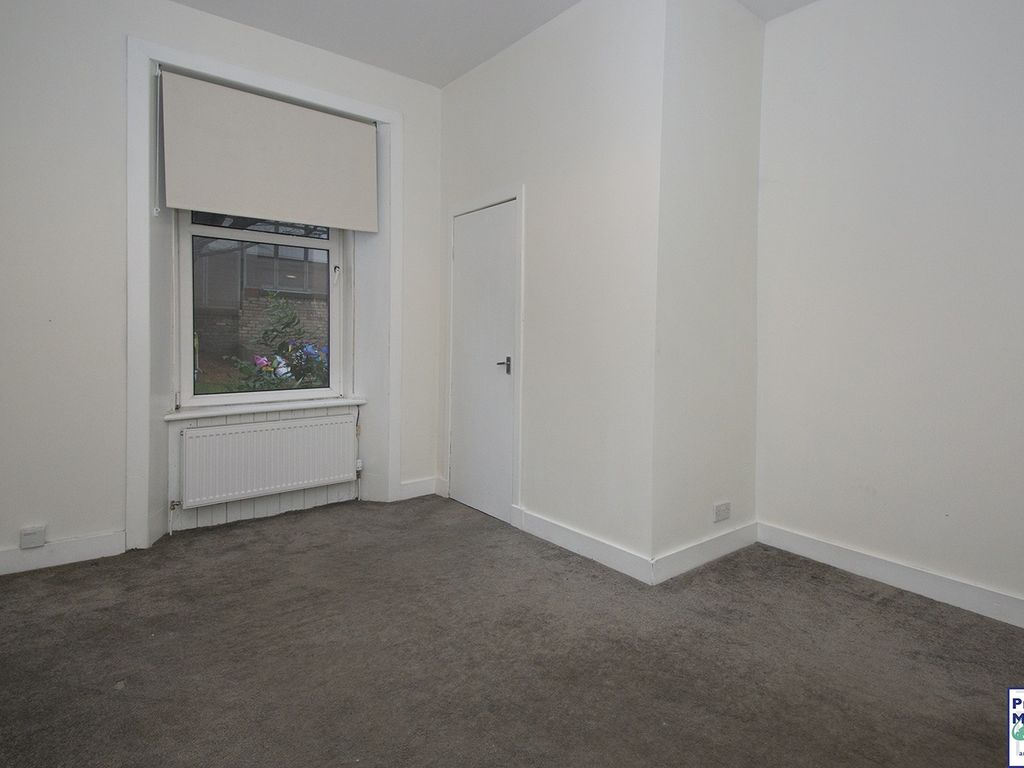 1 bed flat for sale in Smith Street, Ayr KA7, £37,500