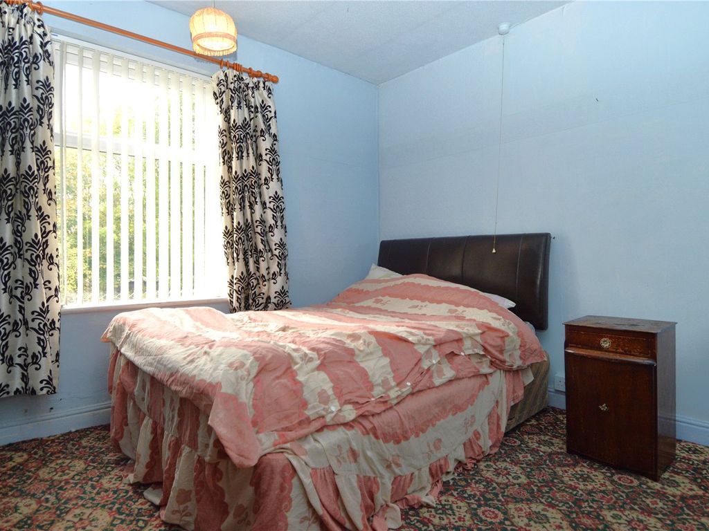 3 bed semi-detached house for sale in Albert Road, West Park/City Centre, Wolverhampton, West Midlands WV6, £225,000