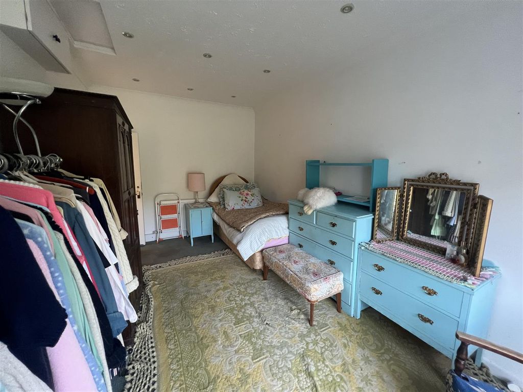 3 bed property for sale in Pontllolwyn, Llanfarian, Aberystwyth SY23, £325,000