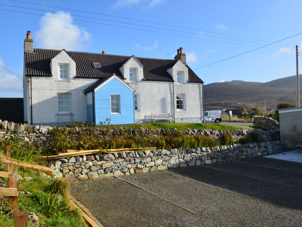 4 bed detached house for sale in Kintulavig, Isle Of Harris HS5, £800,000