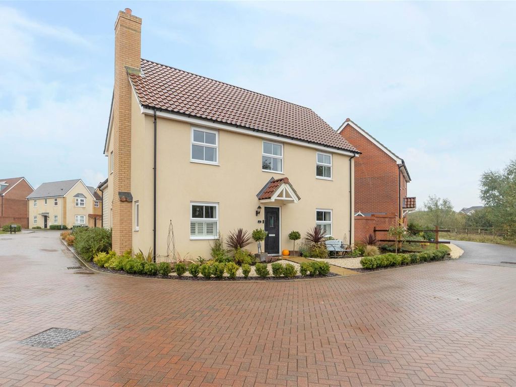 4 bed detached house for sale in Charlotte Drive, Costessey, Norwich NR8, £400,000