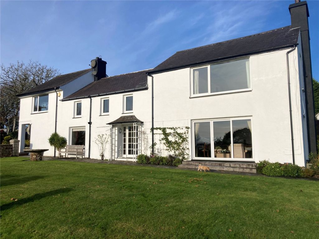 7 bed detached house for sale in Pwllheli, Gwynedd LL53, £895,000