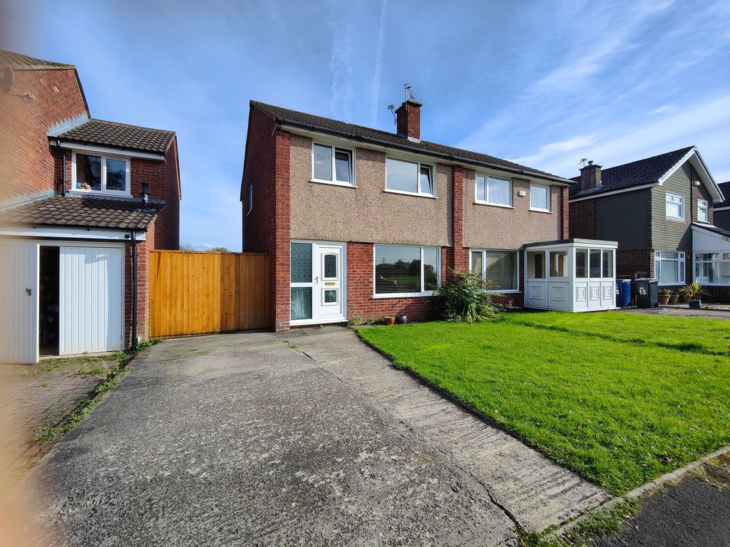 3 bed semi-detached house for sale in Chestnut Avenue, Penwortham PR1, £210,000