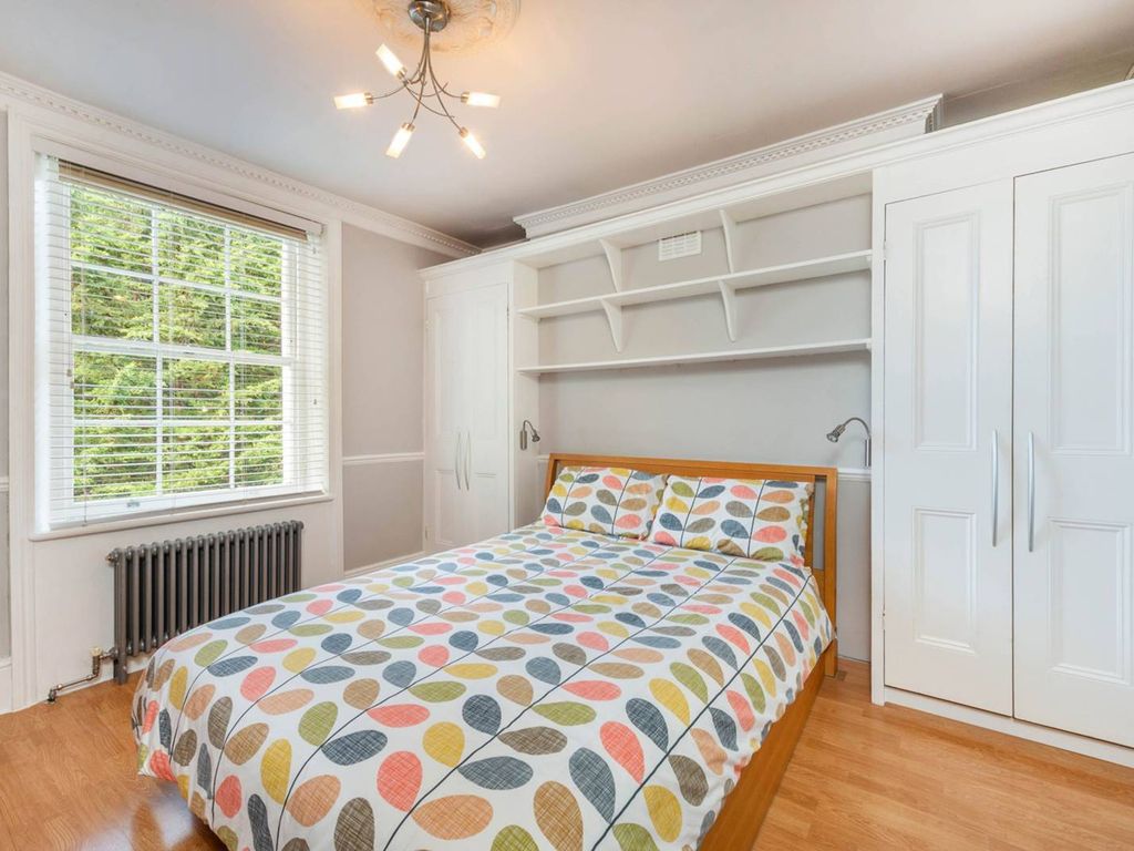 3 bed maisonette for sale in Almorah Road, Islington, London N1, £1,200,000