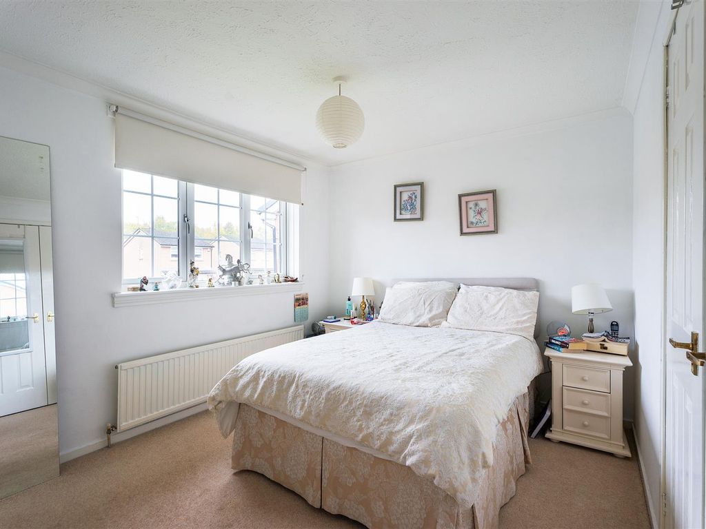 4 bed detached house for sale in Burnside Walk, Coatbridge ML5, £249,995