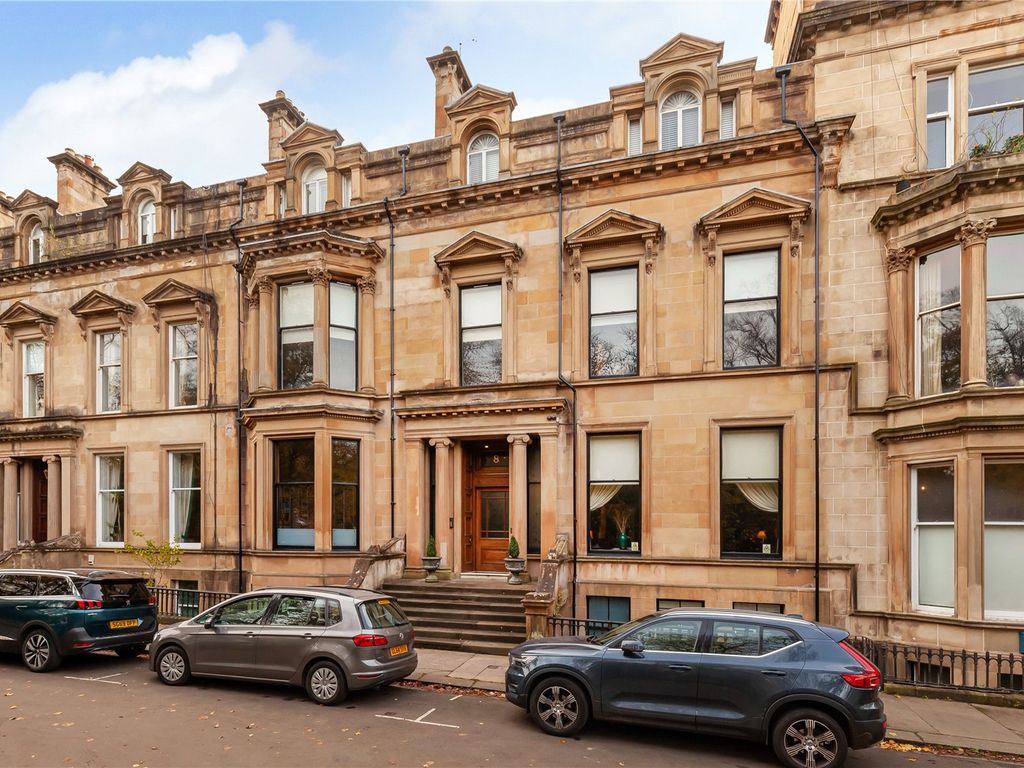 2 bed flat for sale in Devonshire Terrace, Glasgow G12, £675,000