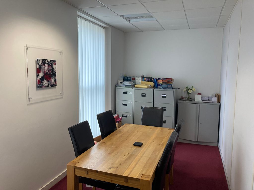 Office to let in 20 Windsor Place, Cardiff, Cardiff CF10, £45,000 pa