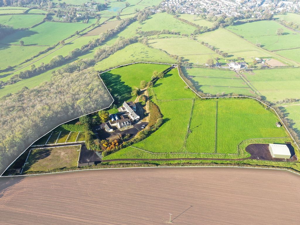5 bed equestrian property for sale in Primrose Hill, Cowbridge CF71, £2,500,000