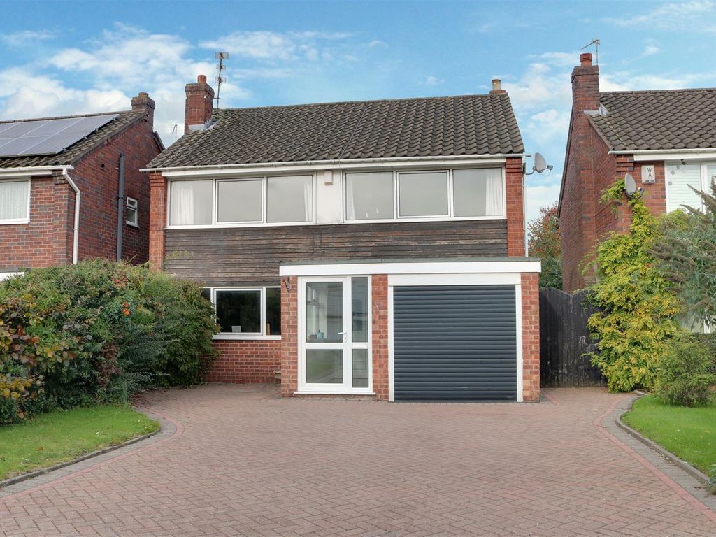 4 bed detached house for sale in The Fairway, Alsager, Stoke-On-Trent ST7, £349,950