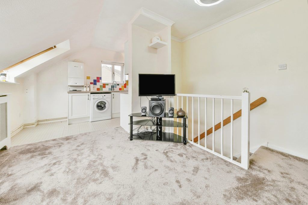 1 bed semi-detached house for sale in Uplands, Stevenage SG2, £210,000