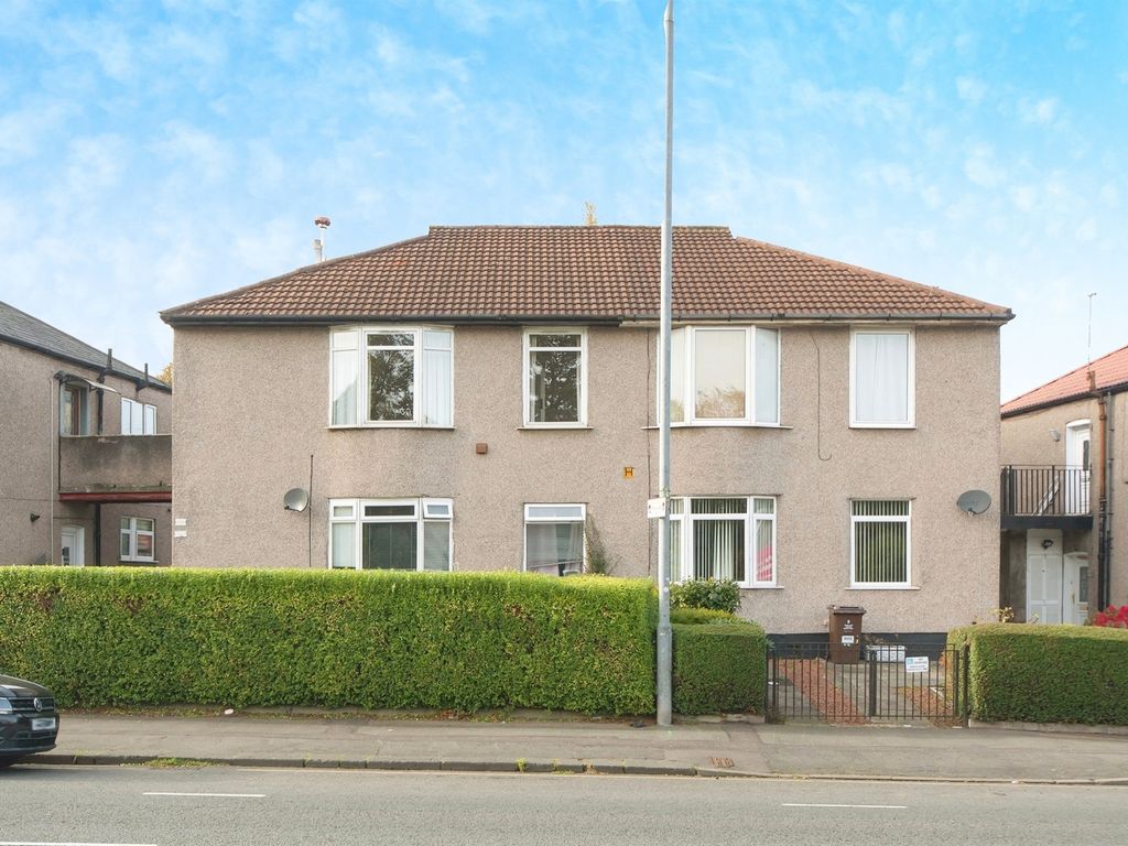3 bed flat for sale in Aikenhead Road, Glasgow G44, £80,000