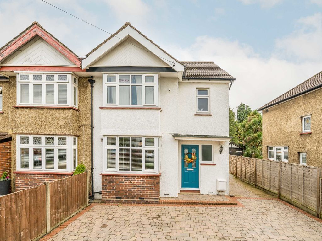 4 bed semi-detached house for sale in Princes Avenue, Tolworth, Surbiton KT6, £695,000