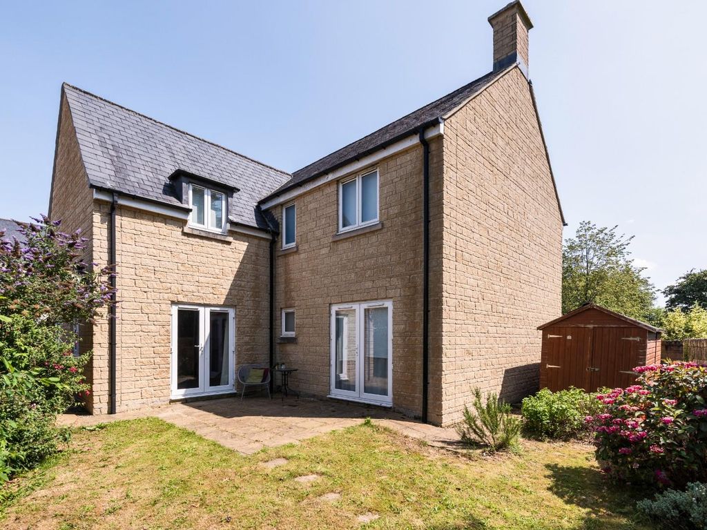 7 bed detached house for sale in Breachwood View, Odd Down, Bath BA2, £625,000