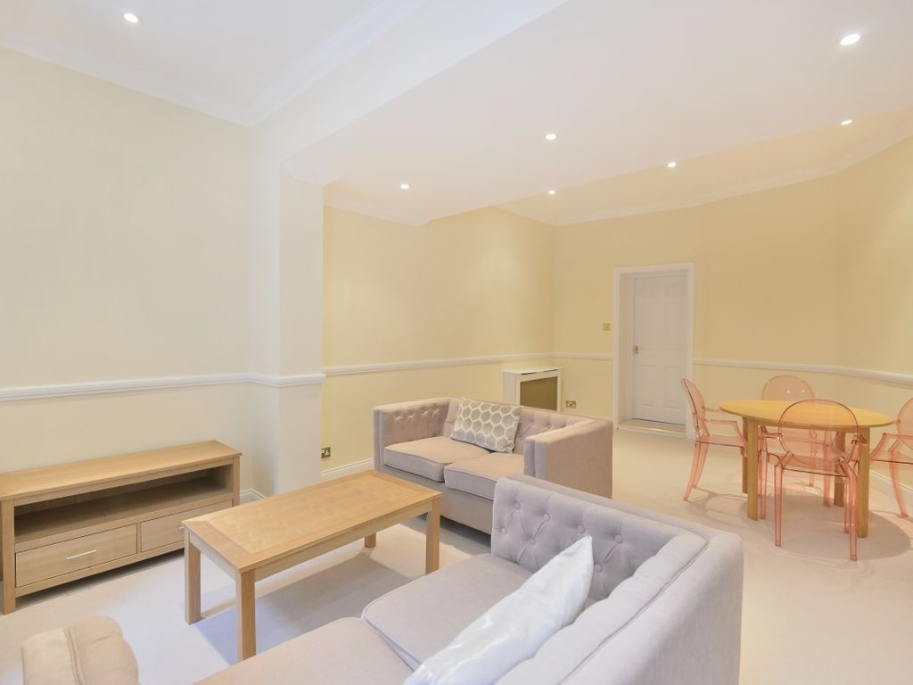2 bed flat to rent in St. Andrew's Hill, London EC4V, £2,900 pcm