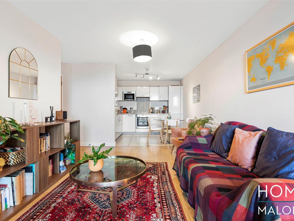 2 bed flat for sale in Raddon Tower, Dalston Square, London E8, £550,000