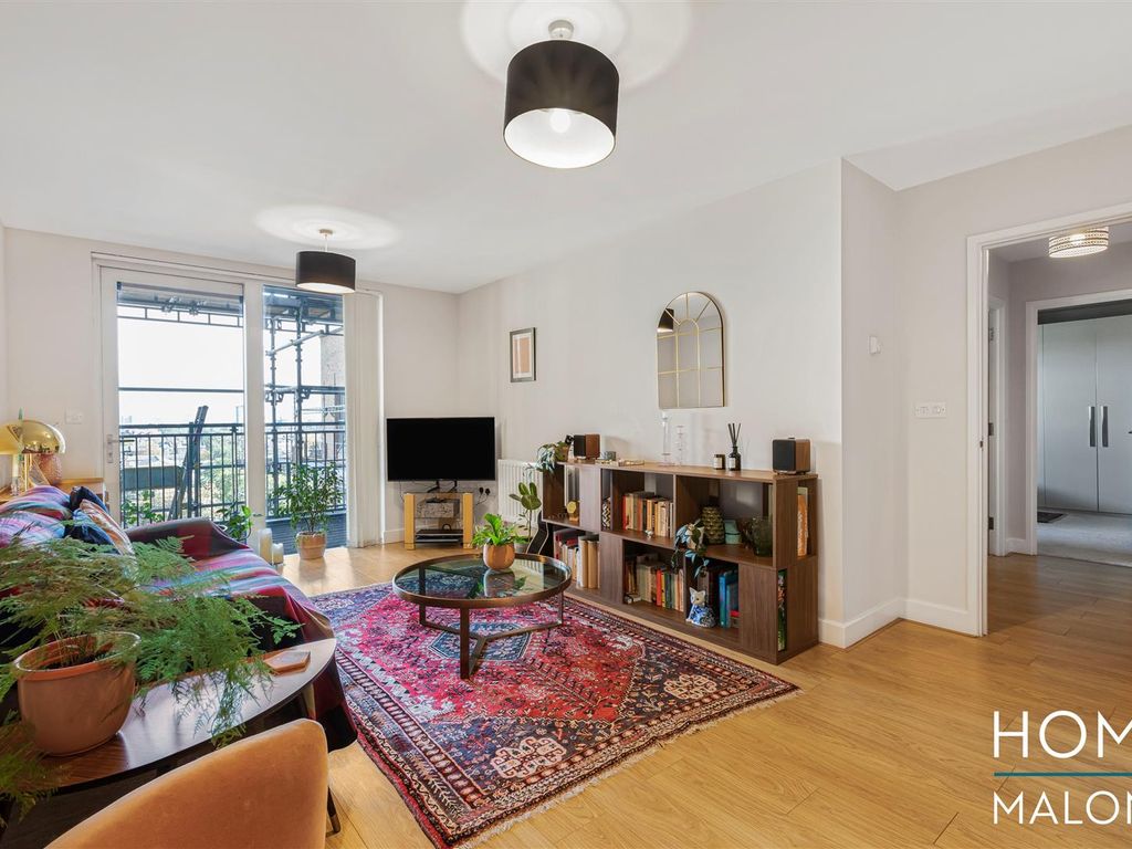 2 bed flat for sale in Raddon Tower, Dalston Square, London E8, £550,000