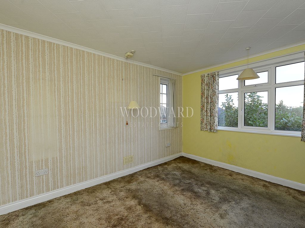 3 bed detached house for sale in Sandbed Lane, Belper DE56, £300,000