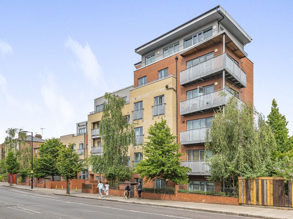 1 bed flat for sale in Maple House, 213 Junction Road, Tufnell Park N19, £180,000