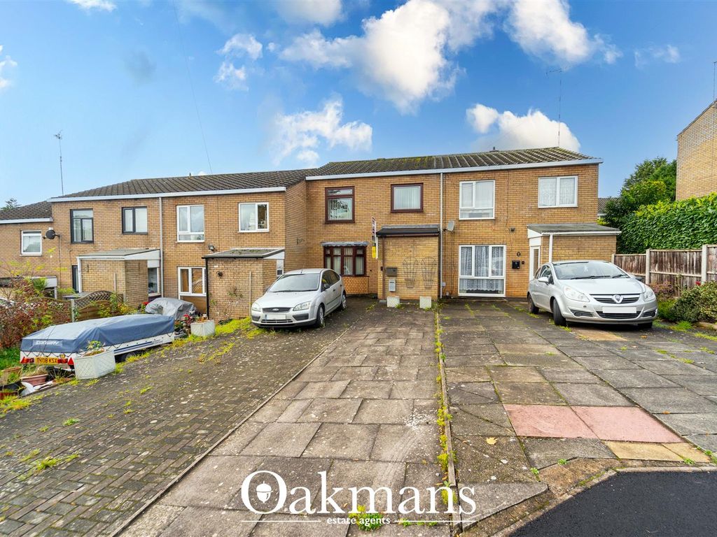3 bed property for sale in Firth Drive, Birmingham B14, £225,000