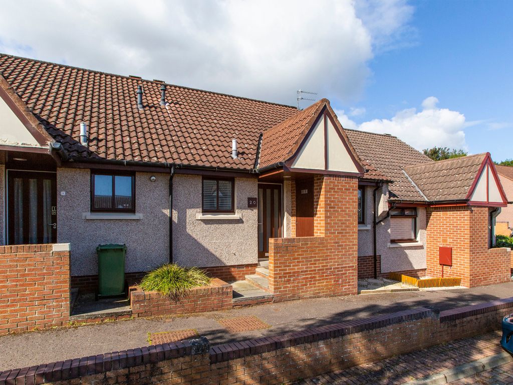 1 bed terraced bungalow for sale in 20 Stoneyhill Rise, Musselburgh EH21, £170,000