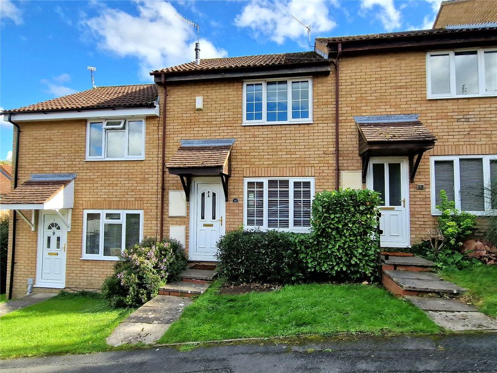 2 bed terraced house for sale in Chives Way, Haydon Wick, Swindon, Wiltshire SN2, £225,000