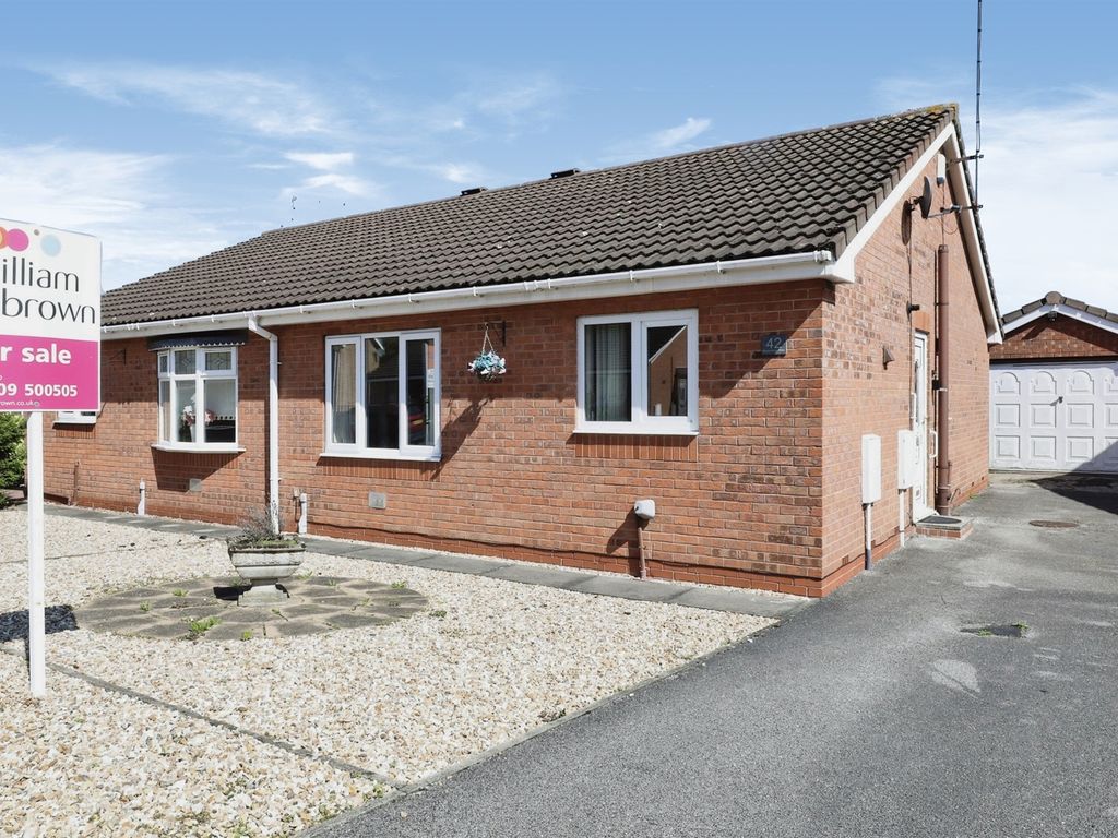 2 bed semi-detached bungalow for sale in Beaumont Rise, Worksop S80, £180,000