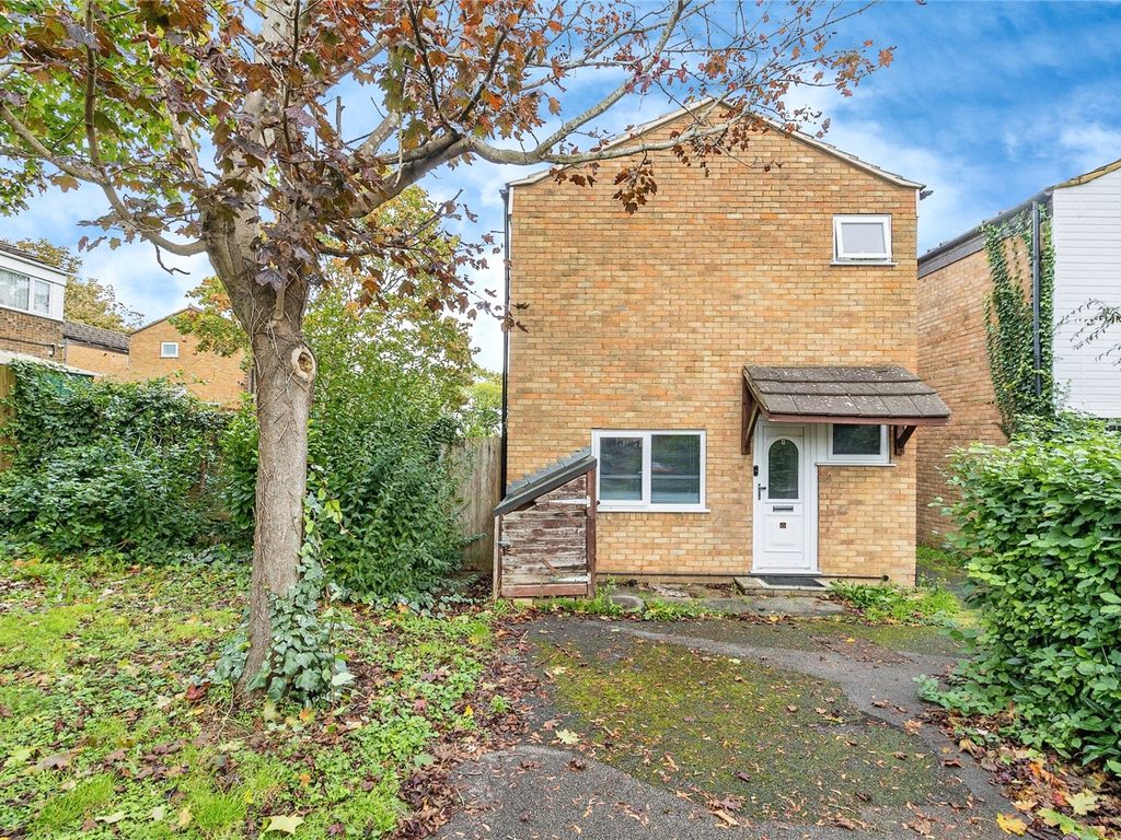 New home, 3 bed detached house for sale in Abbotsfield, Eaglestone, Milton Keynes, Buckinghamshire MK6, £75,000