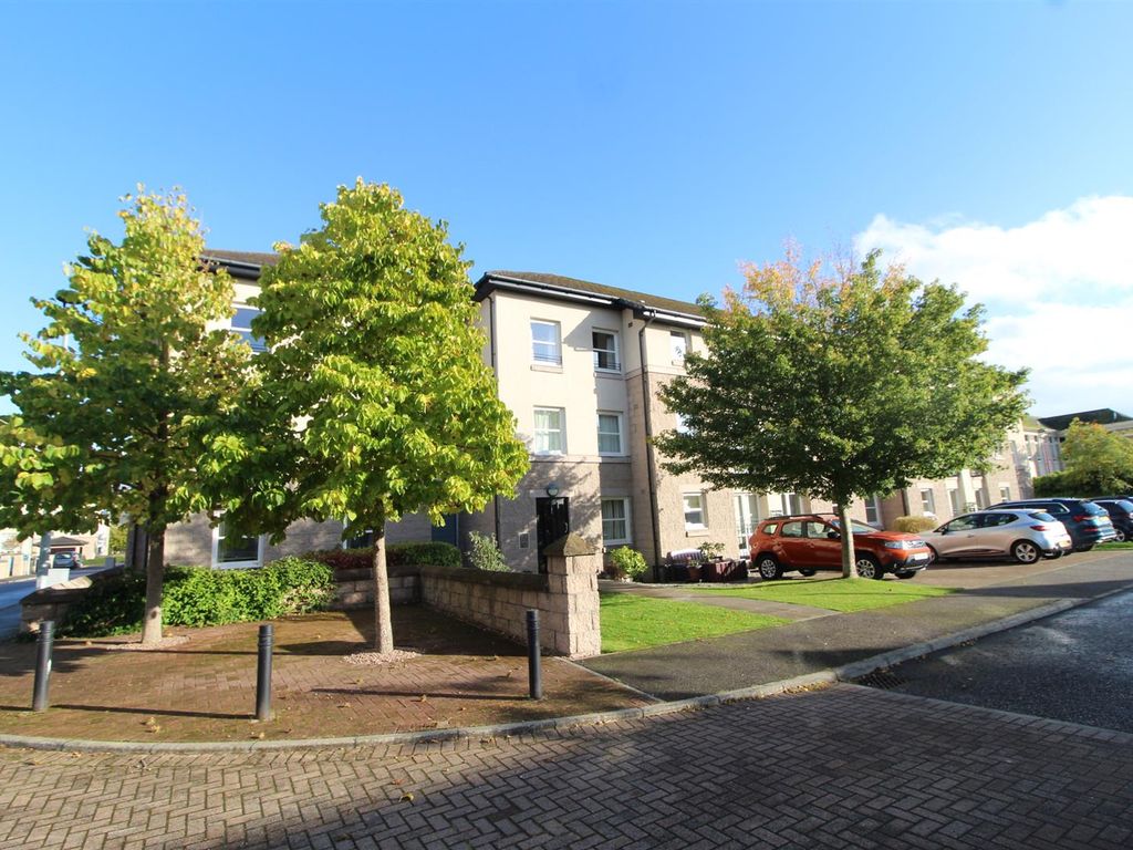 1 bed flat for sale in Ness Walk, Inverness IV3, £110,000