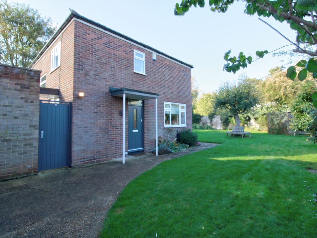 4 bed detached house for sale in Altham Grove, Harlow CM20, £450,000