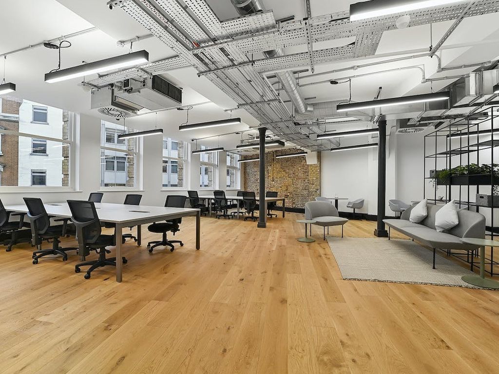 Office to let in Charterhouse Buildings, London EC1M, £18,000 pa