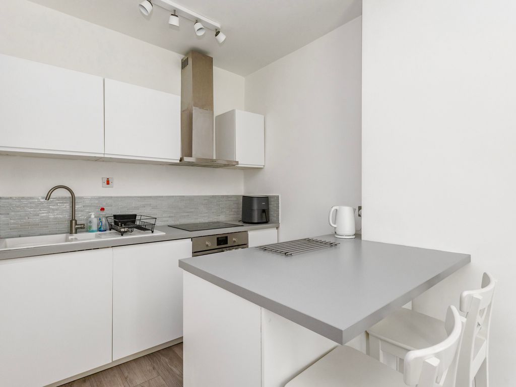 2 bed flat for sale in 3 (Pf2), Victor Park Terrace, Edinburgh EH12, £210,000