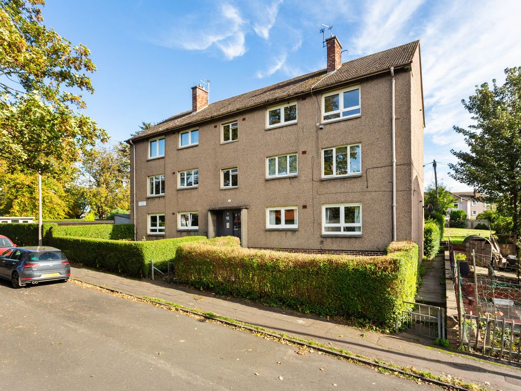 2 bed flat for sale in 16/2 Dunsmuir Court, Edinburgh EH12, £170,000