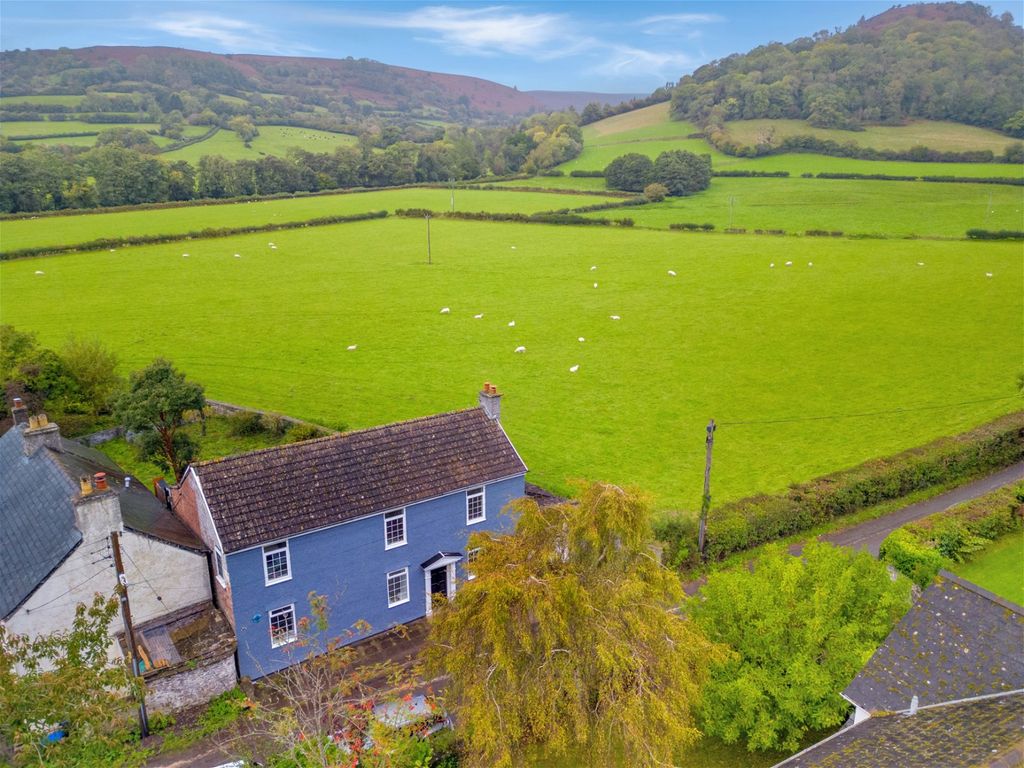 4 bed detached house for sale in Cwmdu, Crickhowell NP8, £475,000