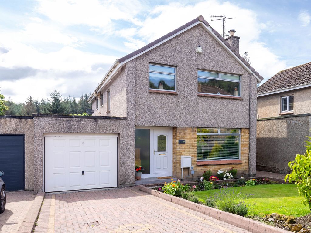 4 bed link-detached house for sale in 54 St James's Gardens, Penicuik EH26, £375,000